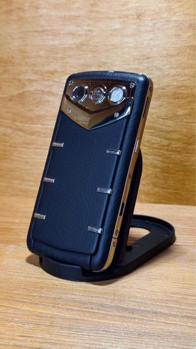 Vertu Constellation Quest