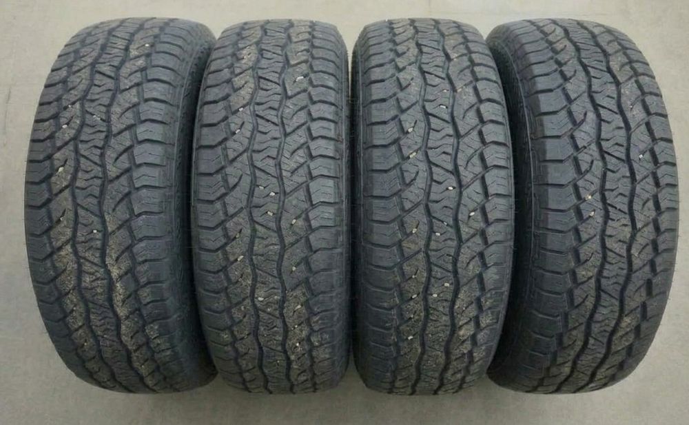 Hankook Dynapro AT2 235 65R17