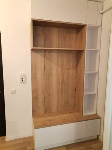 Execut mobilier la comanda