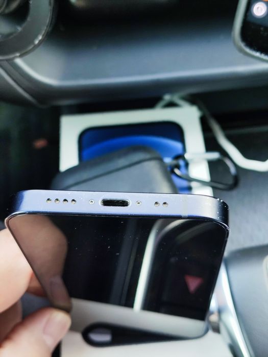 Iphone 12 mini  AirPods Pro