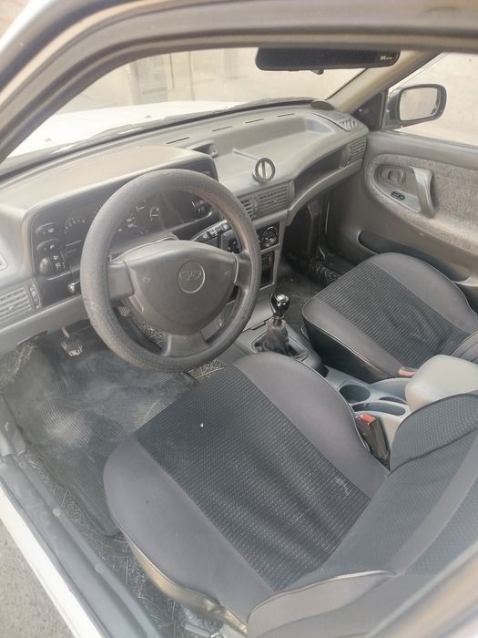 Продам автомобиль нексию сонс