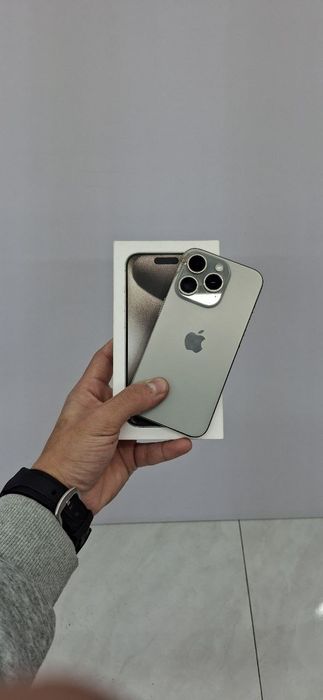 iPhone 15 Pro ZA/A 256 GB Natural Titanium