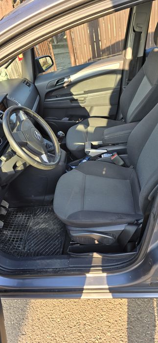 Opel Zafira b 1.9 cdti