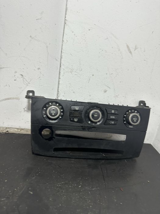 Panou comanda clima Bmw E60 E61 seria 5 panou climatronic BMW 525/530/520/535