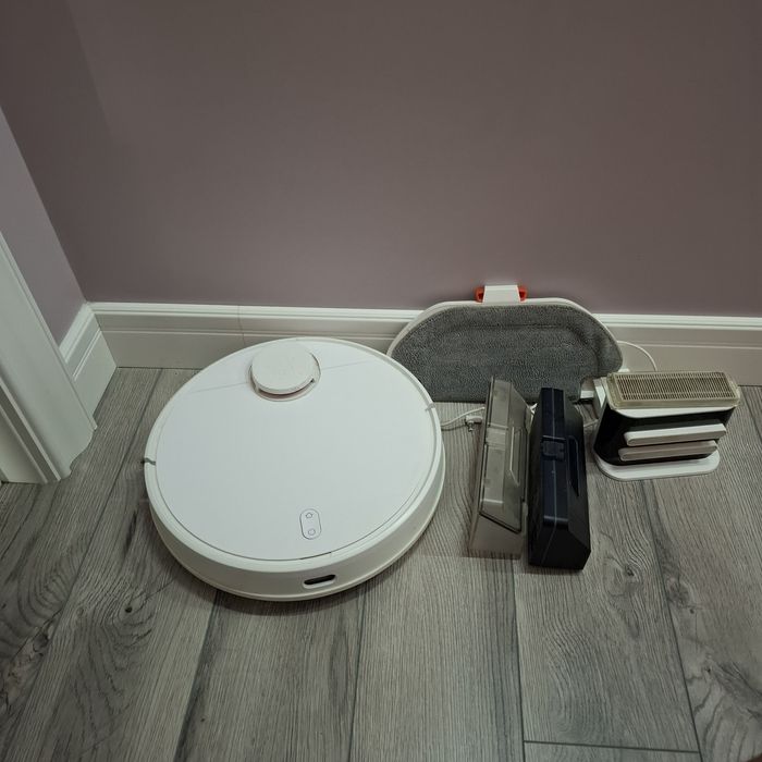 Продам Робот пылесос