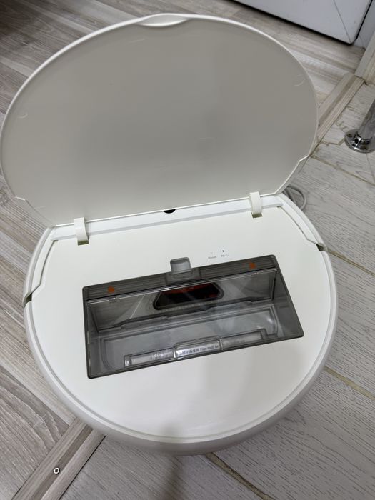 Робот пылесос xiaomi