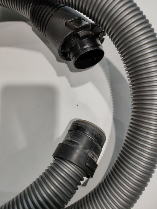 Продавам маркуч за прахосмукачка Миеле/Miele.