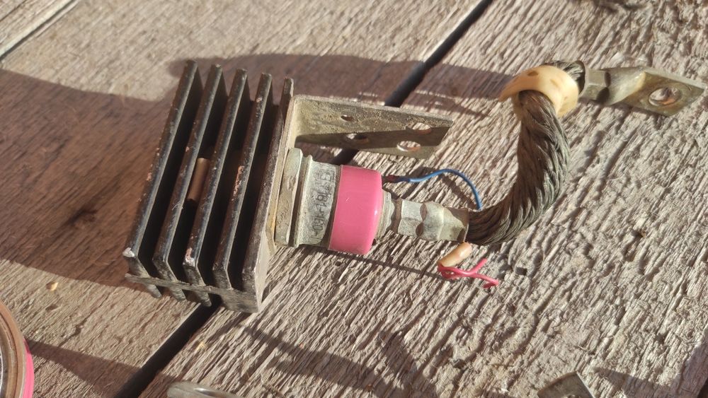 Силовые тиристоры и диоды