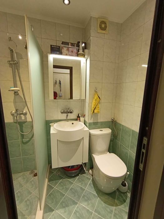 Продава се Двустаен апартамент в Варна, Бриз - 64 кв.м за 2422 €/кв.м - Снимка #11