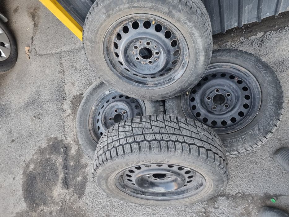 Продам зимний комплект