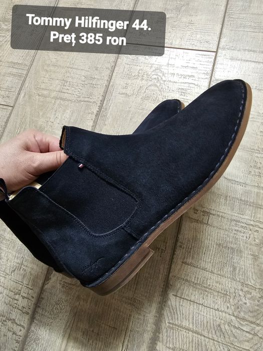 Tommy Hilfinger mărimea 44