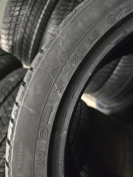 235/45/19 Continental 4бр