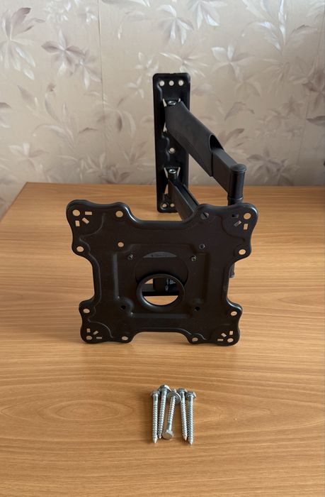 Кронштейн для телевизора