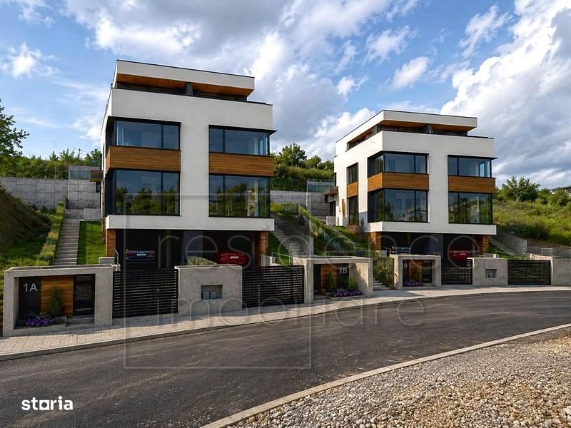 Duplex deosebit 5 camere, zona Voronet