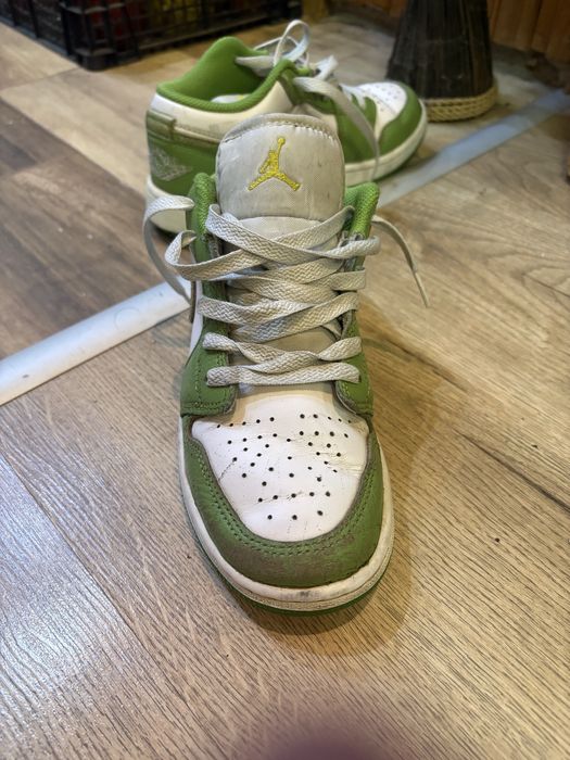 Продават се убувки джордан 23 вървят с кутия