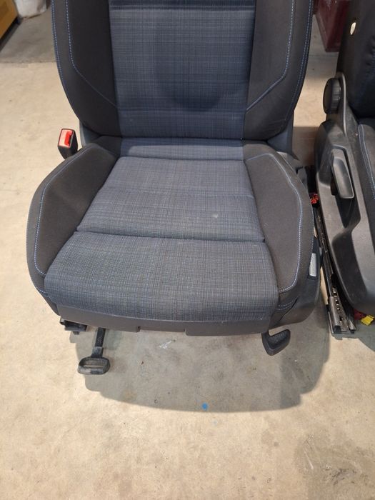 Салон - седалки Vw Pasaat B8.5 combi /Фолксваген Пасат Б8.5 комби 2020