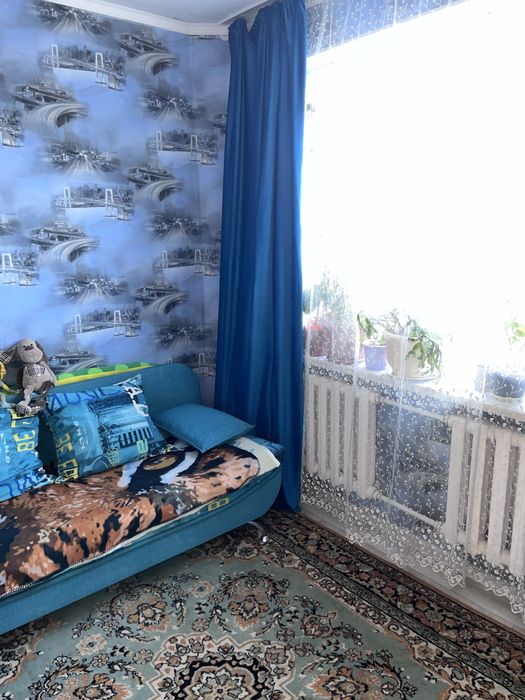 Продам трех комнатеую квартиру