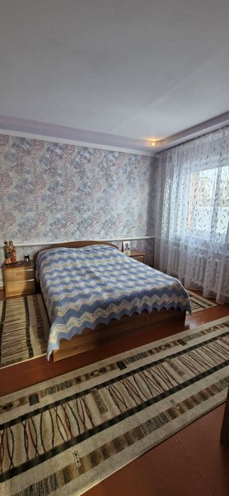 Продам коттедж в центре города