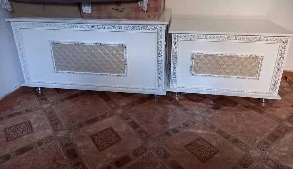 продам сандык, большой и маленький.