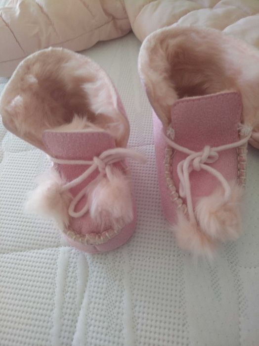 Combinezon de iarna H&M, marime 68, imblanit, in conditii bune