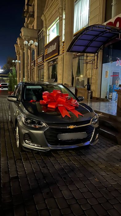 Авто бантик на машину оникс