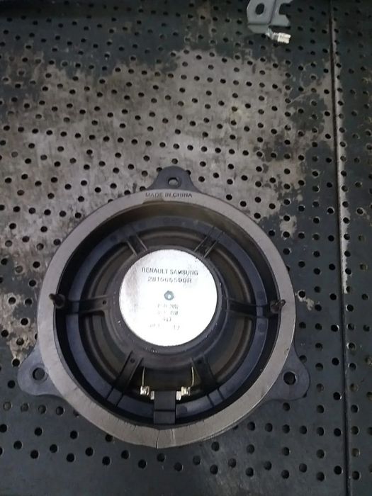 Boxa audio dreapta fata renault koleos 1 hy 281565599r