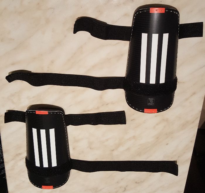 Кори за футбол Adidas 11lite