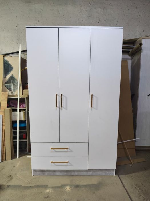 3 есікті шкаф жаңа қолданылмаған