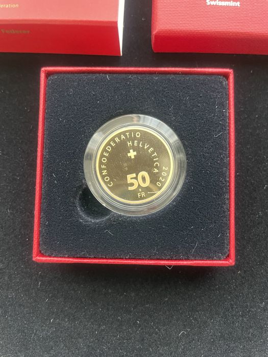 Златна монета 50 швейцарски франка