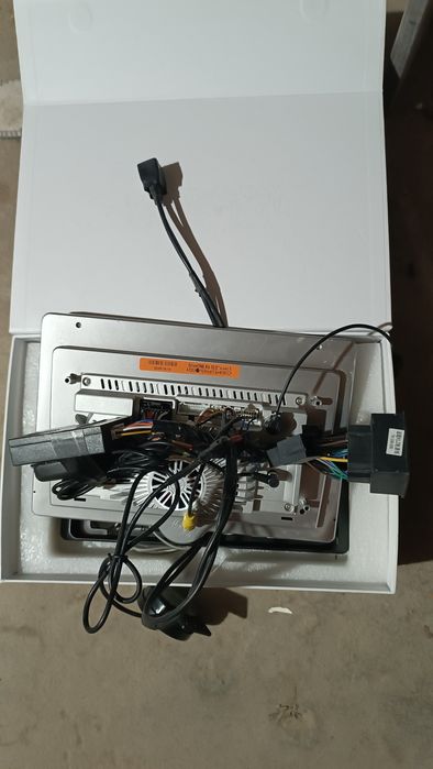 Автомашина учун Магнитола...