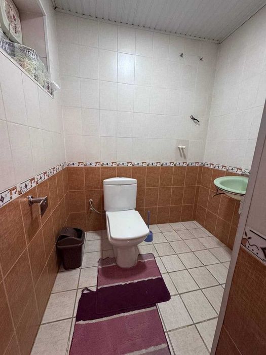 3 хоналик квартира 1 кават кирпичный дом, 5 микр, жомий