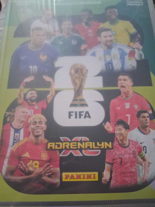 Карти Panini Adrenalyn