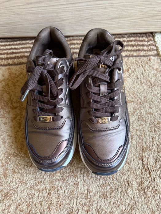 Обувки/сникърси Mexx