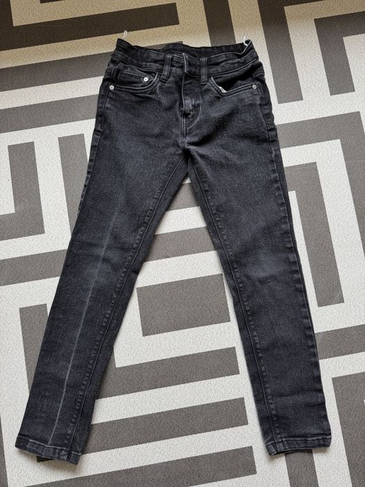 2 броя дънки за момче 134 размер