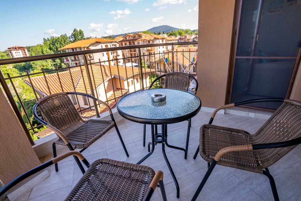 Продава се Четиристаен апартамент в Царево - 105 кв.м за 811 €/кв.м - Снимка #8