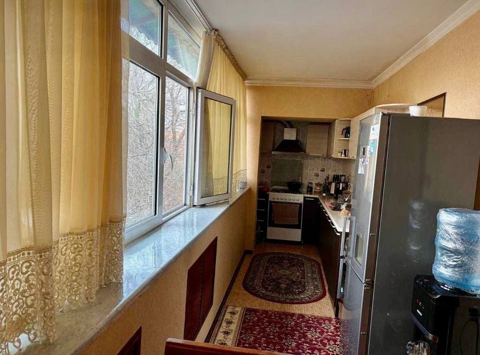 Продаётся квартира в Ул Шахрисабз Ор Метро Минг Орик, цветочный маг