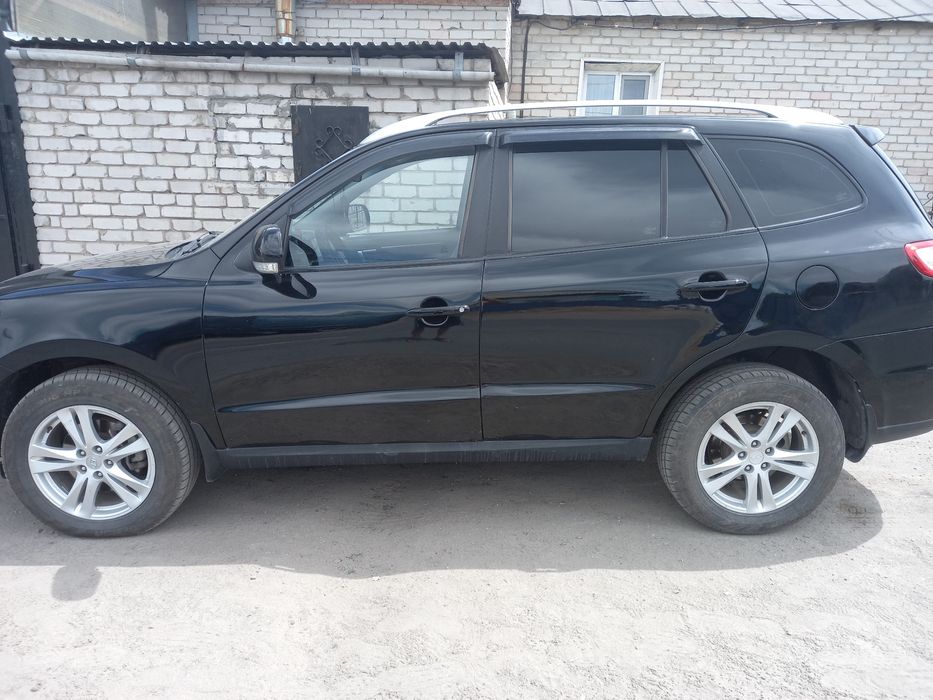 Продам хундай сантафе 2010г.
