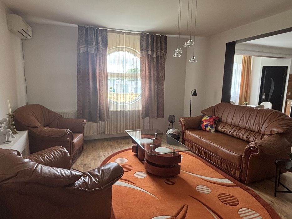 Apartament de inchiriat