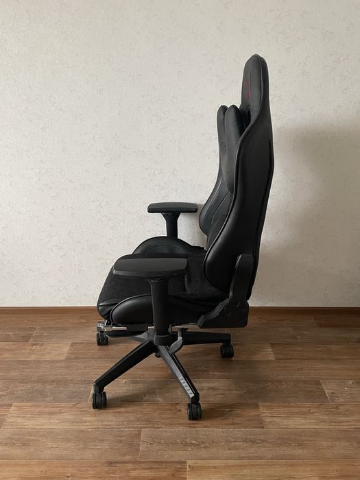 Продам игровое кресло Ardor Gaming Force Armor 2000M