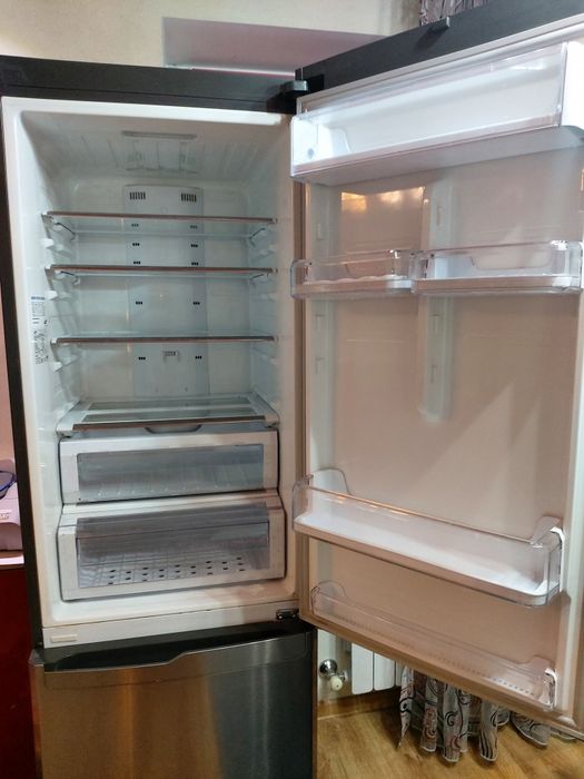 Самсунг холодильник сгорела плата