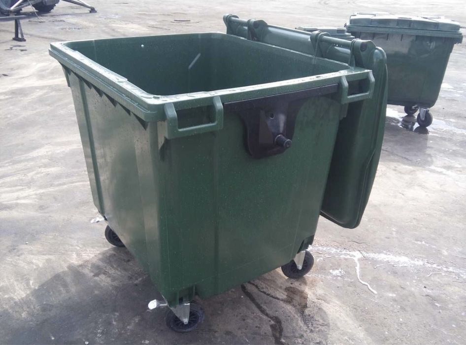 Продам мусорный контейнер 1100 литр