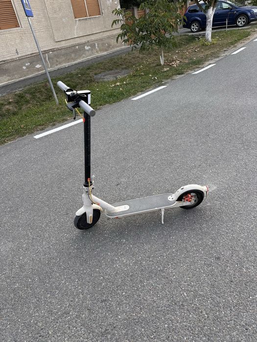 Trotineta Xiaomi Mi 3