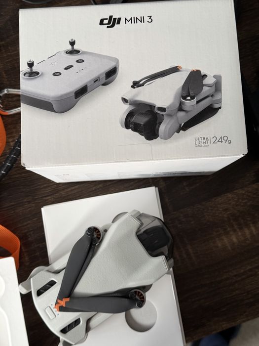 Drona Dji Mini 3 ca noua
