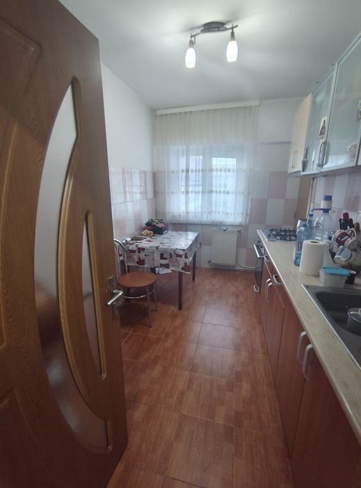Apartament vasile alecsandri bacau bloc  1980