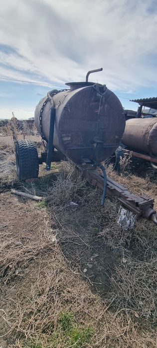 Продам водораздатчик 3.5 куба