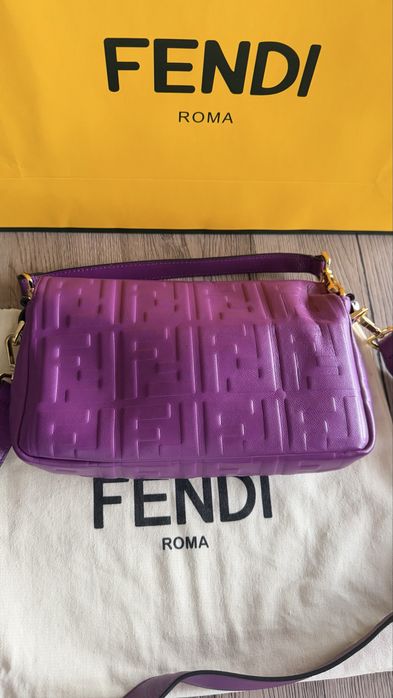 Дамска чанта Fendi baguette
