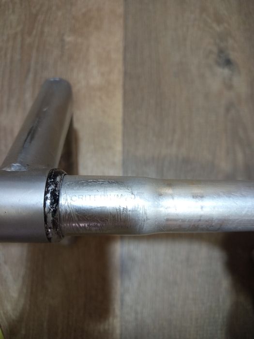 Кормило с лапа, амортисьорна седалка и колче ,а ретро велосипед