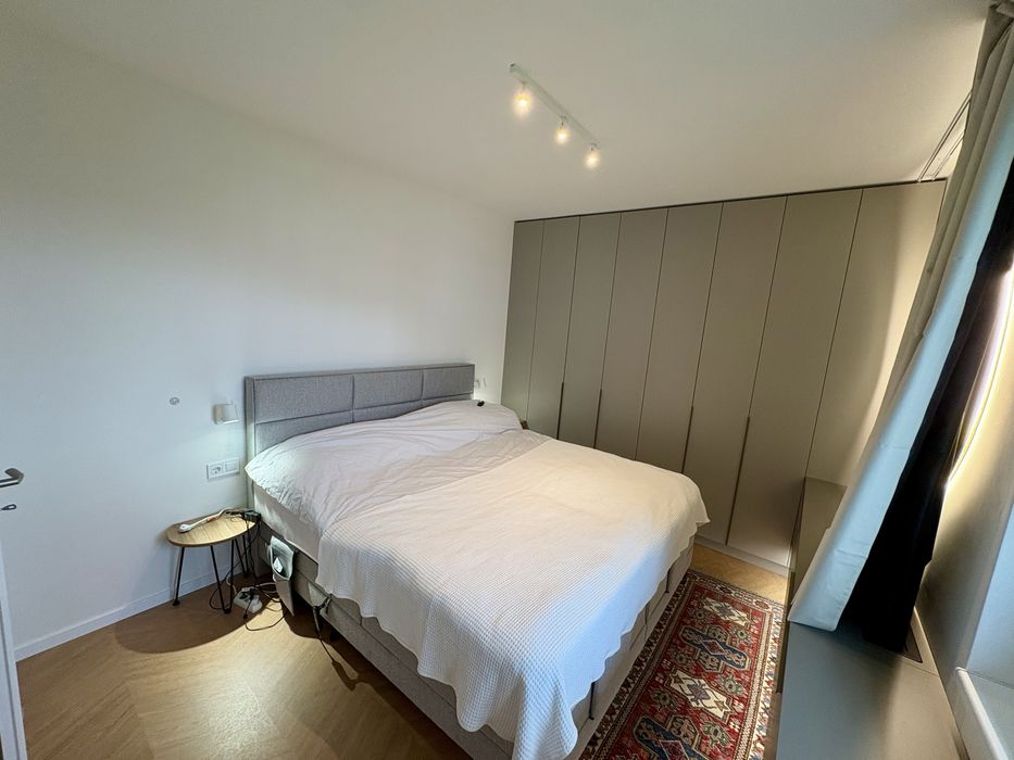 Apartament mobilat premium, 2 dormitoare, cu TVA inclus, 2 Balcoane, Etaj 1