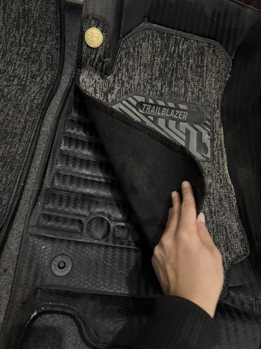 Набор ковриков для Trailblazer