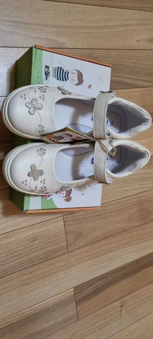 Vand pantofi Ponte noi marimea 35